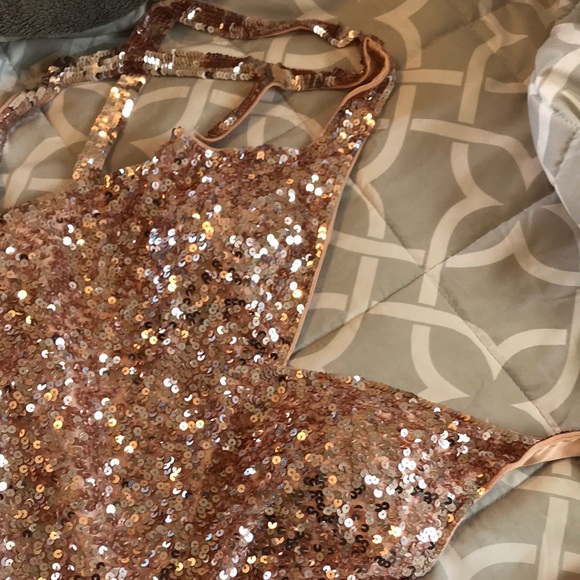 Prom Dress - Picture 4 of 9